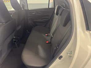 Fahrzeugbild SUZUKI Swift 1.2 Sakura Hybrid 4x4