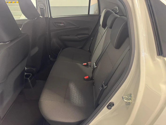 immagine del veicolo SUZUKI SWIFT