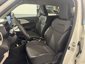 https://vehicle.imgix.net/4178228/7d0b9bc4-c631-49ee-a901-05f0db549629.jpeg