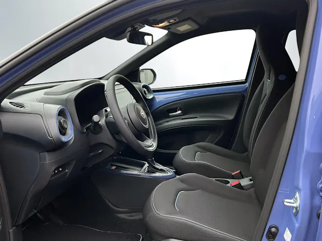 Toyota Aygo X 1.5 VVT-i HSD Trend