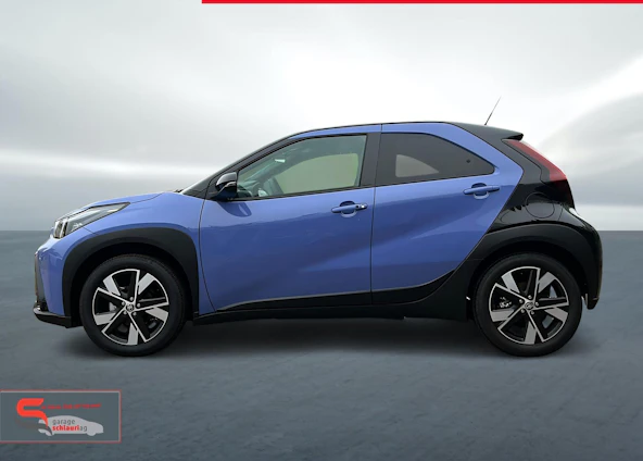 immagine del veicolo 3 immagine del veicolo 3