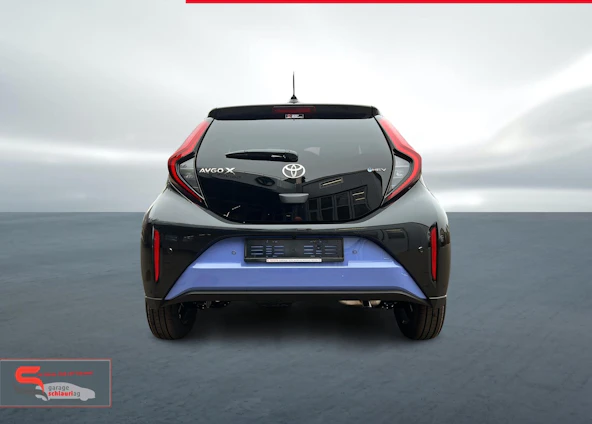 immagine del veicolo 2 immagine del veicolo 2