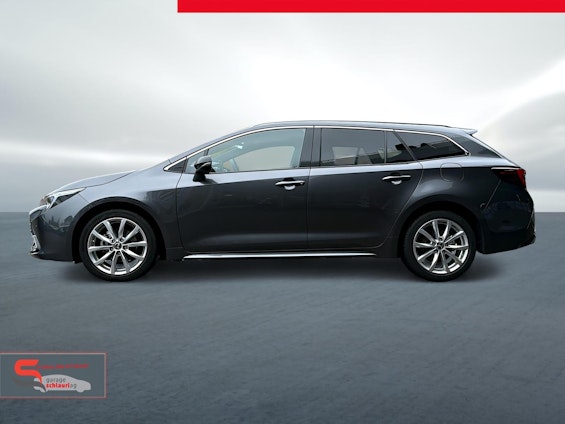 Vehicle image 6 Vehicle image 6