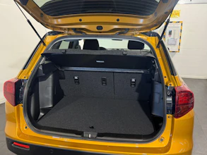 https://vehicle.imgix.net/4178262/adc1dabd-f2f8-45e3-bd26-5d5b470f178c.jpeg
