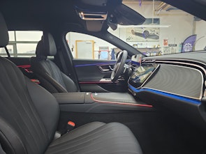 Vehicle image MERCEDES-BENZ E 450 d 4MATIC T-Modell AMG Line