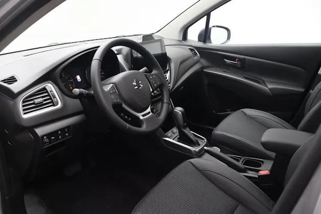 Suzuki S-Cross 1.4 T Sakura Top Hybrid 4x4