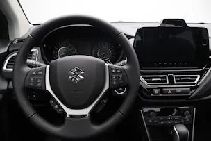 Suzuki S-Cross 1.4 T Sakura Top Hybrid 4x4