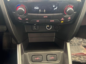 Vehicle image SUZUKI Vitara 1.4 T Sakura Hybrid 4x4