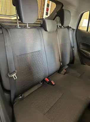 Suzuki Swift 1.2 Sakura Top Hybrid