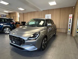 Suzuki Swift 1.2 Sakura Top Hybrid