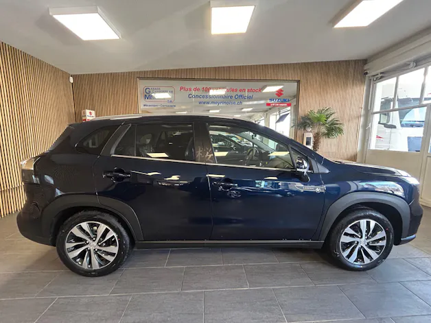 Suzuki S-Cross 1.4 T Sakura Top Hybrid 4x4