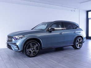 Fahrzeugbild MERCEDES-BENZ GLC 400 e EQ Star AMG Line 4matic