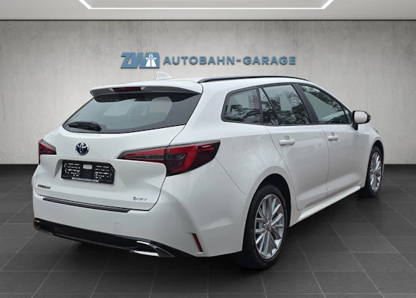 Fahrzeugbild 4 Fahrzeugbild 4