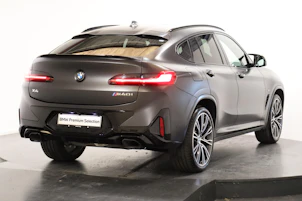 Fahrzeugbild BMW X4 M40i