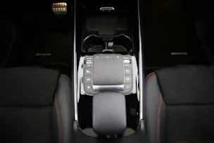 Mercedes-Benz EQA 350 Swiss Star AMG Line 4matic