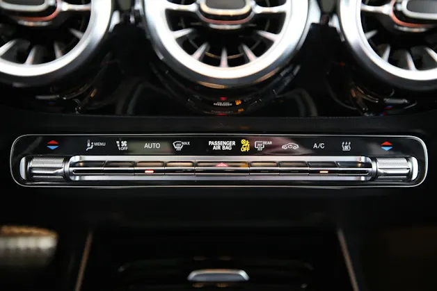 Mercedes-Benz EQA 350 Swiss Star AMG Line 4matic