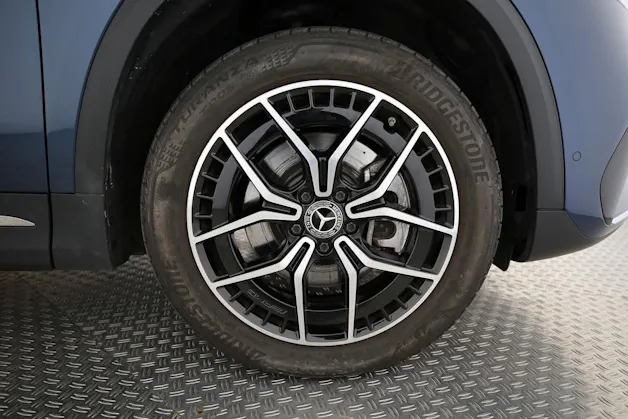 Mercedes-Benz EQA 350 Swiss Star AMG Line 4matic