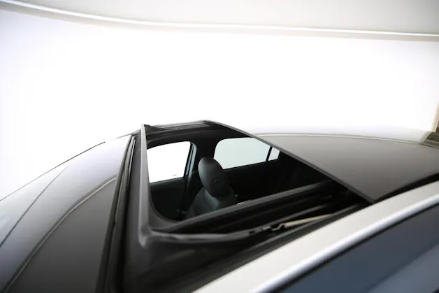 Mercedes-Benz EQA 350 Swiss Star AMG Line 4matic