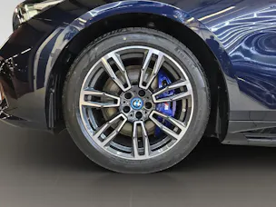 BMW i5 M60 xDrive