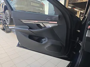 BMW i5 M60 xDrive