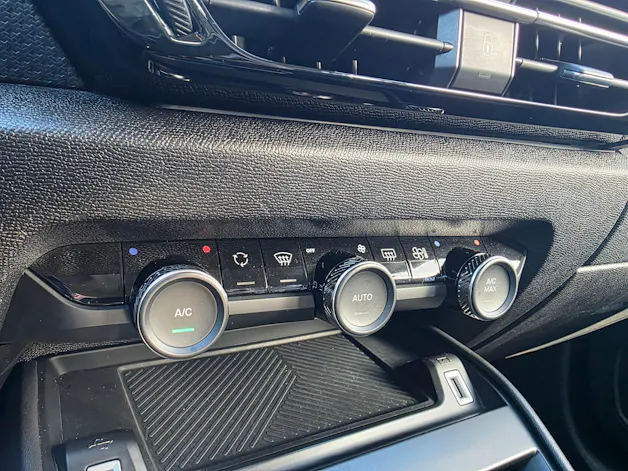 Citroën C4 1.2 PureTech Shine