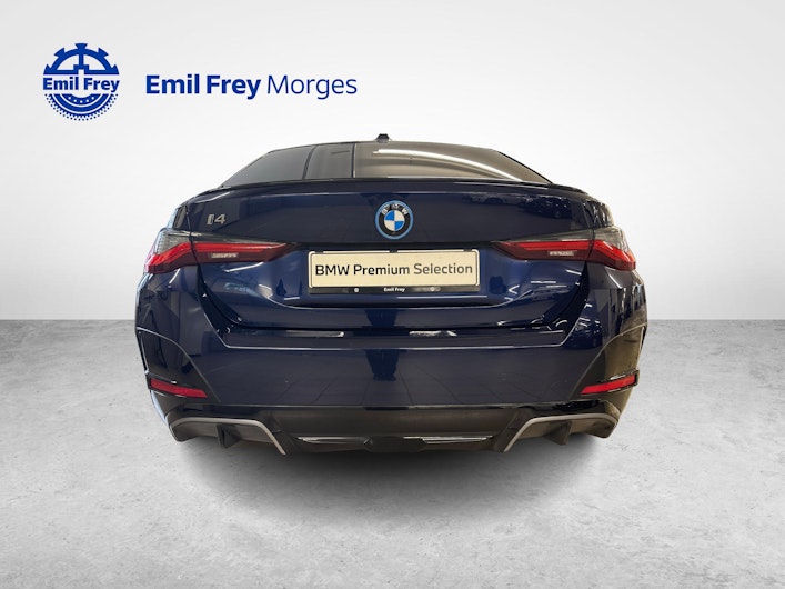 Vehicle image BMW i4