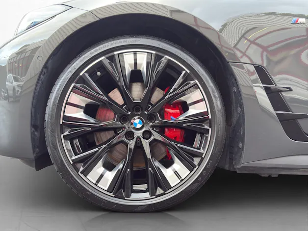BMW i4 M50