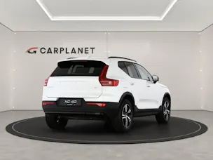 Volvo XC40 2.0 B3 MH Plus Dark