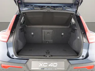 Volvo XC40 2.0 B4 MH Ultra Dark