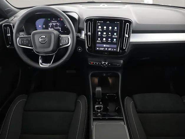 Volvo XC40 2.0 B4 MH Black Edition