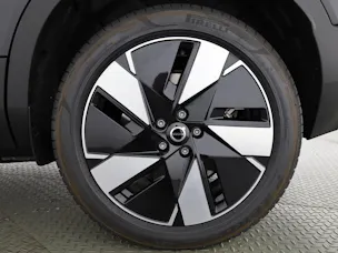 Volvo EX40 Twin Performance Ultra AWD