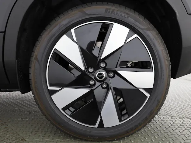 Volvo EX40 Twin Performance Ultra AWD