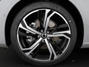 Volvo V60 2.0 B4 Plus Dark
