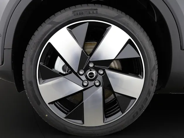 Volvo EX40 Twin Ultra AWD XCENTRIC