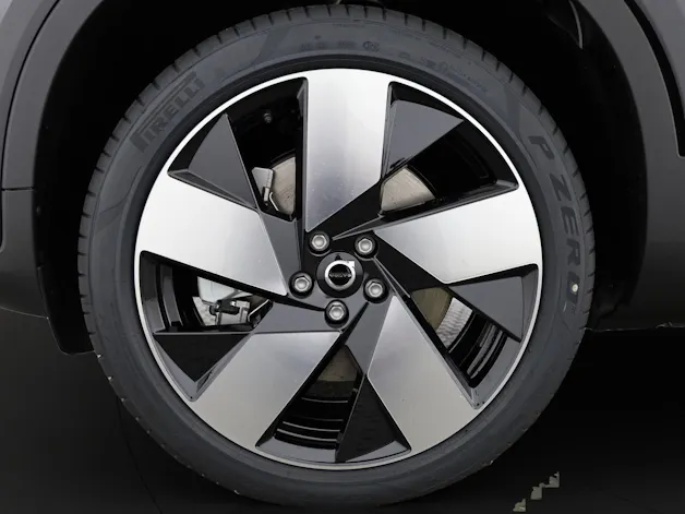 Volvo EC40 Twin Ultra AWD XCENTRIC