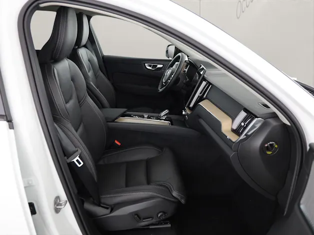 Volvo XC60 2.0 T8 TE Ultra Dark eAWD