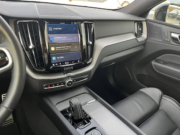 Volvo XC60 2.0 T6 TE R-Design eAWD .