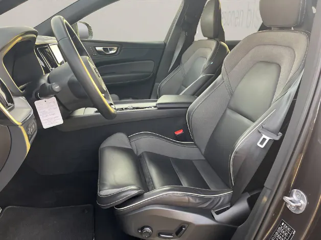 Volvo XC60 2.0 T6 TE R-Design eAWD .