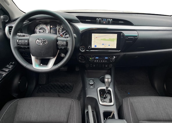 Vehicle image 4 Vehicle image 4