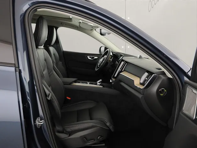 Volvo XC60 2.0 T8 TE Ultra Dark eAWD