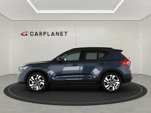Volvo XC40 2.0 B3 MH Plus Dark