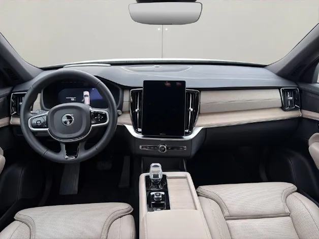 Volvo XC90 2.0 B5 MH Plus Bright AWD .