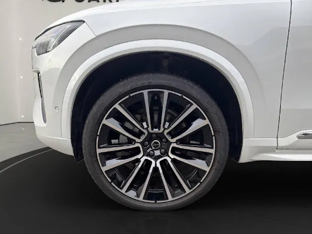 Volvo XC90 2.0 B5 MH Plus Bright AWD .