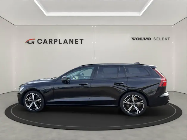 Volvo V60 2.0 T6 TE Plus Dark eAWD .