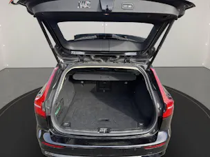 Volvo V60 2.0 T6 TE Plus Dark eAWD .