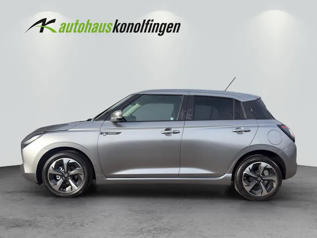 Suzuki Swift 1.2 Sakura Top Hybrid