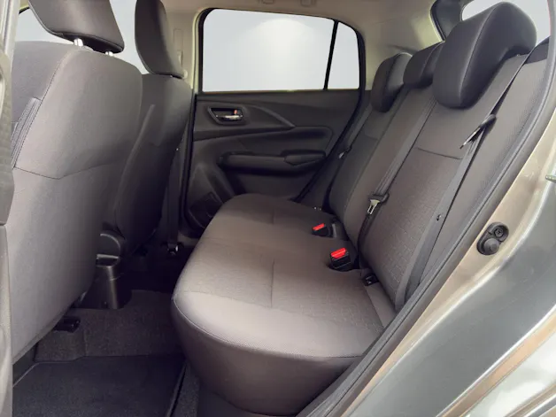 Suzuki Swift 1.2 Sakura Top Hybrid