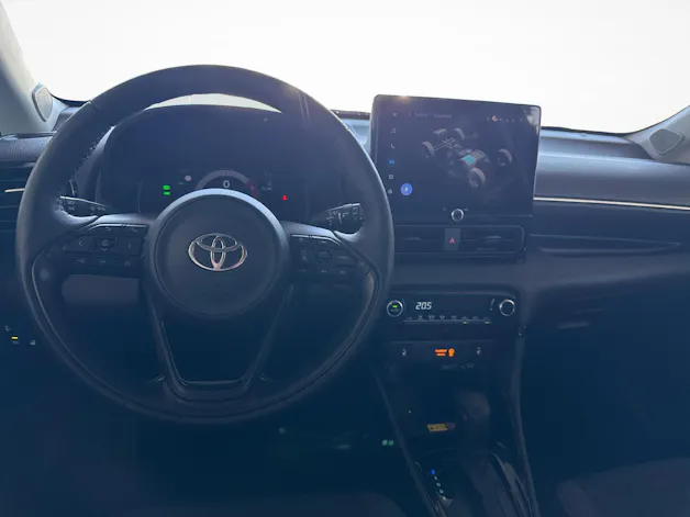 Toyota Yaris 1.5 VVT-i HSD Trend