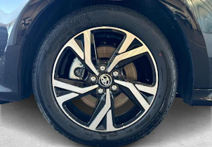 Fahrzeugbild TOYOTA Yaris 1.5 VVT-i HSD Trend
