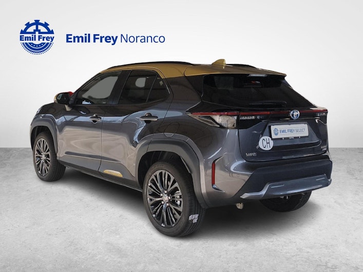 Fahrzeugbild TOYOTA YARIS CROSS